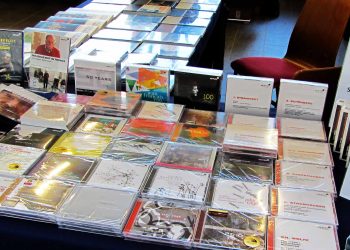 CD-Auswahl bei den Donaueschinger Musiktagen